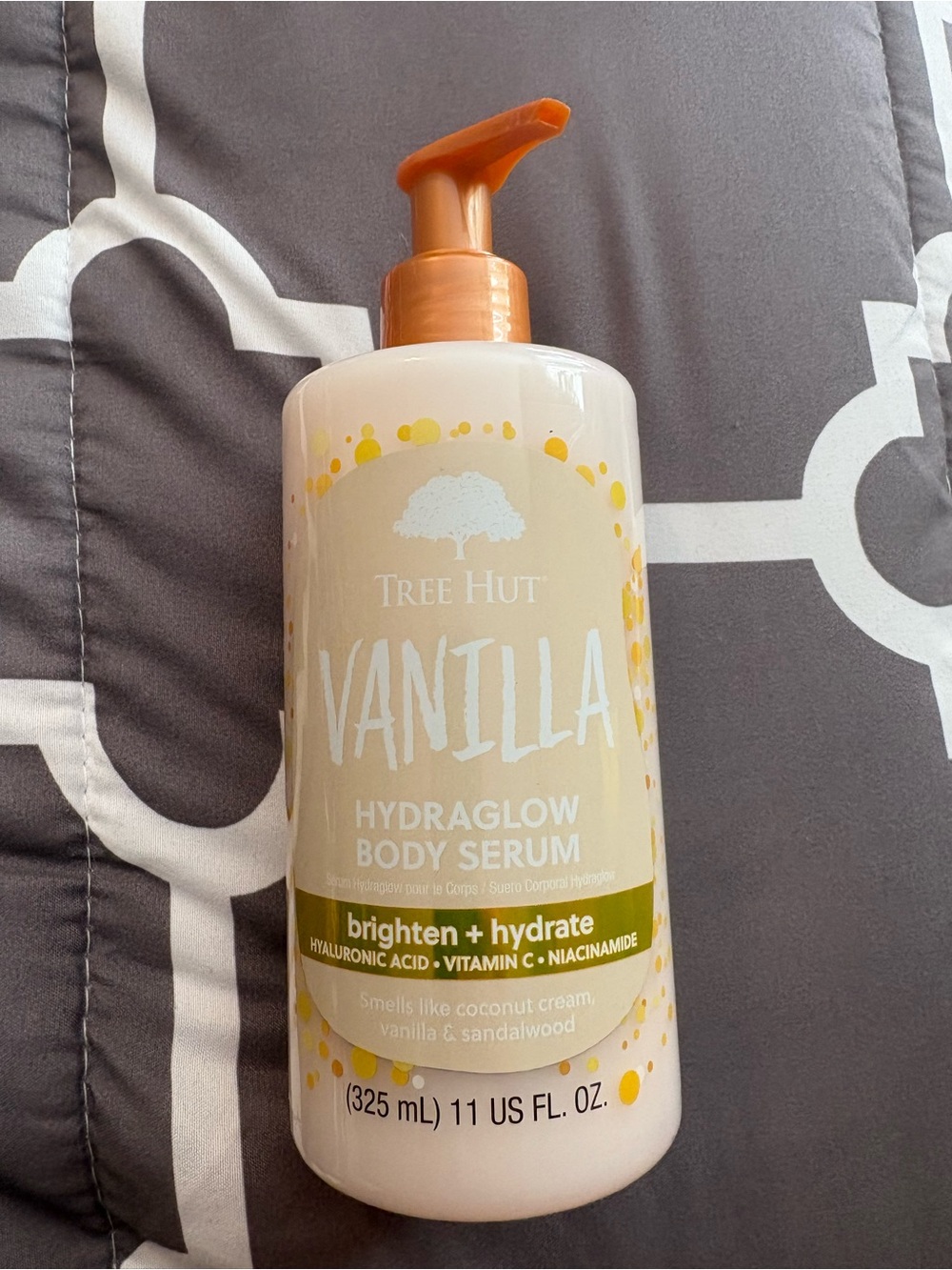 Tree Hut Vanilla Hydraglow Body Serum - Cream